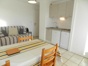Charmant 3 pièces avec terrasse proche plage et commerces - Bormes-les-Mimosas, 5 couchages, garage inclus - FR-1-251-842